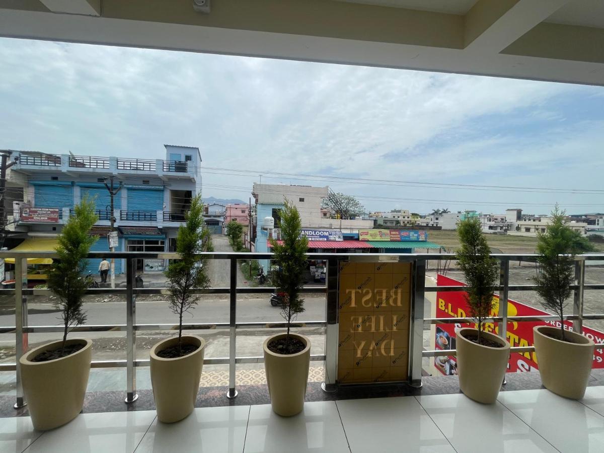 Bld Restaurant And Home Stay دهرادون المظهر الخارجي الصورة