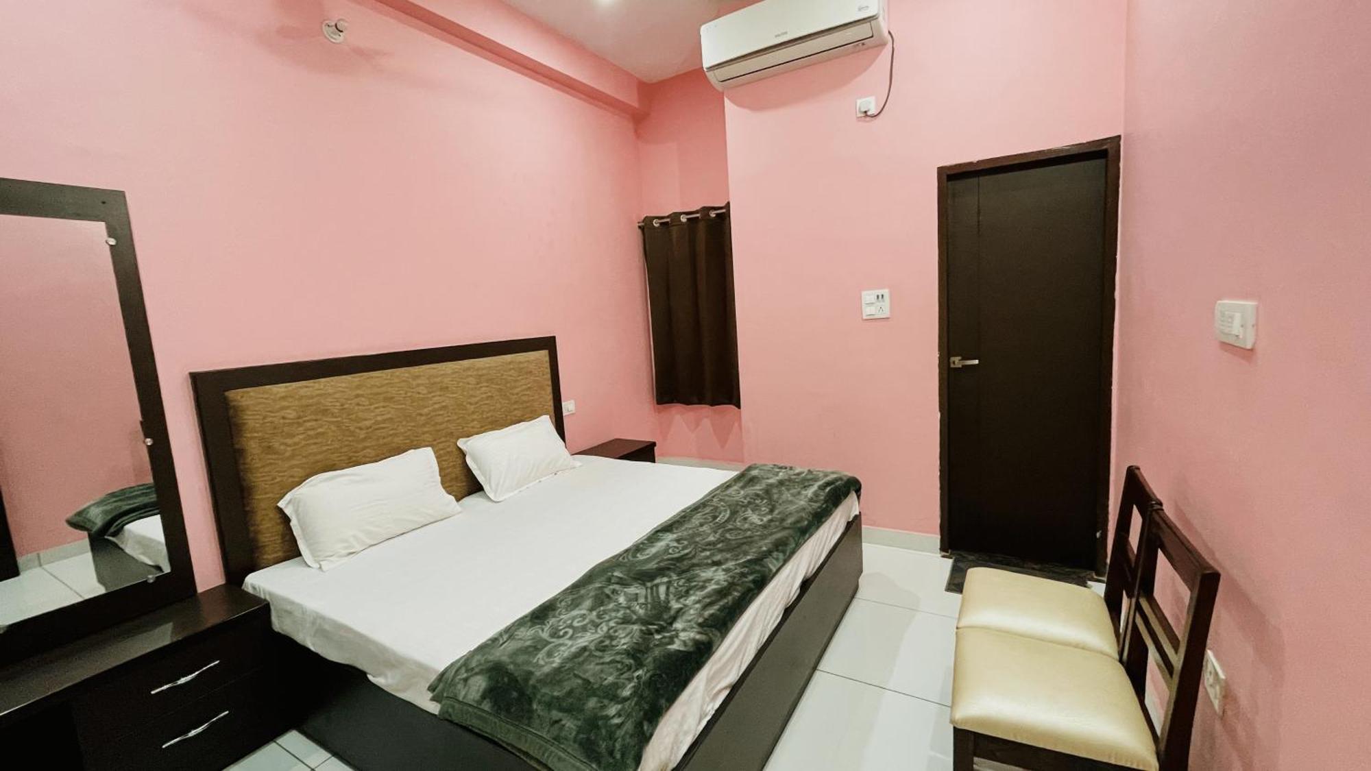 Bld Restaurant And Home Stay دهرادون المظهر الخارجي الصورة